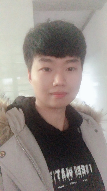 她的第一张照片--蓝颜知己交友网