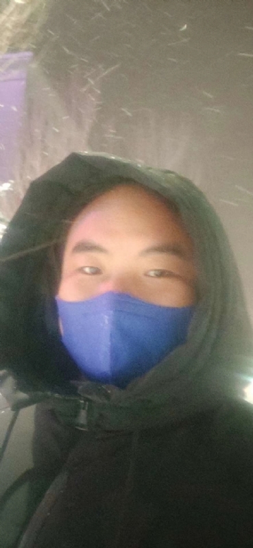 海子的第一张照片--蓝颜知己交友网