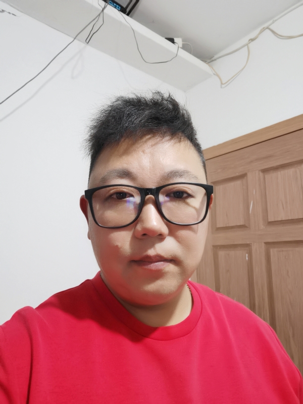 开山的第一张照片--蓝颜知己交友网