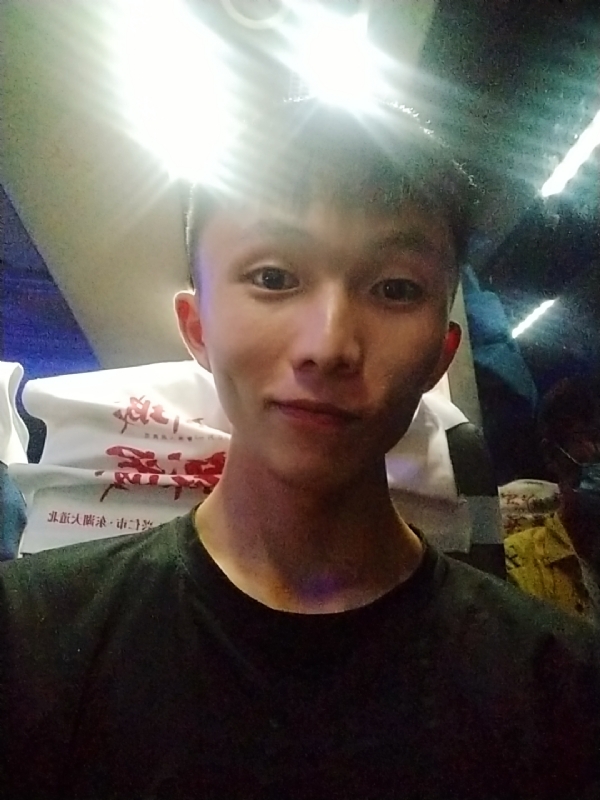 旅途的第一张照片--蓝颜知己交友网