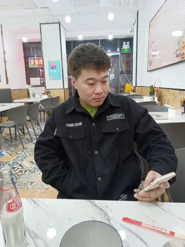 HF的第一张照片--蓝颜知己交友网