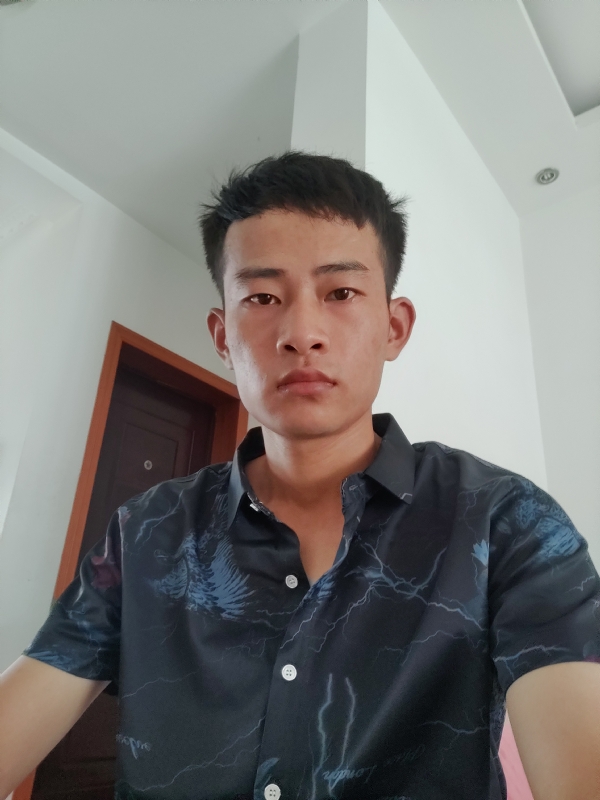 彳亍的第一张照片--蓝颜知己交友网