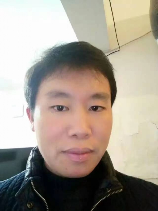 擎天柱的第三张照片--蓝颜知己交友网