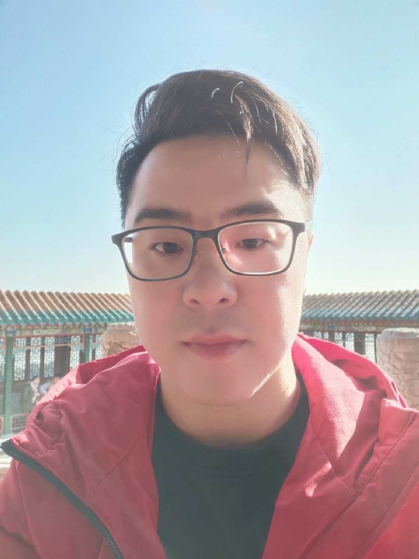 不爱吃竹子的小熊的第一张照片--蓝颜知己交友网