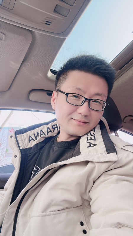 不离不弃的第二张照片--蓝颜知己交友网