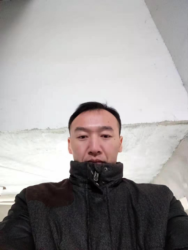 孤狼的第一张照片--蓝颜知己交友网