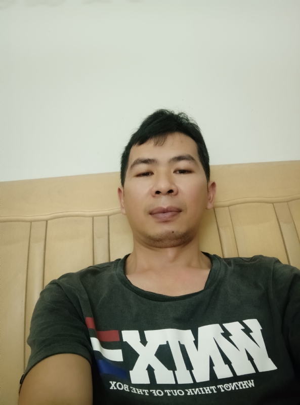 小伙子的第四张照片--蓝颜知己交友网