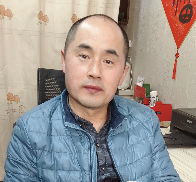 山东大汉的第一张照片--蓝颜知己交友网
