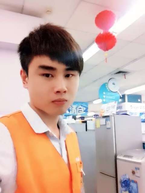 罗自强的第二张照片--蓝颜知己交友网