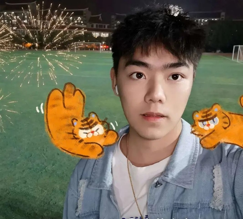 太累了的第一张照片--蓝颜知己交友网