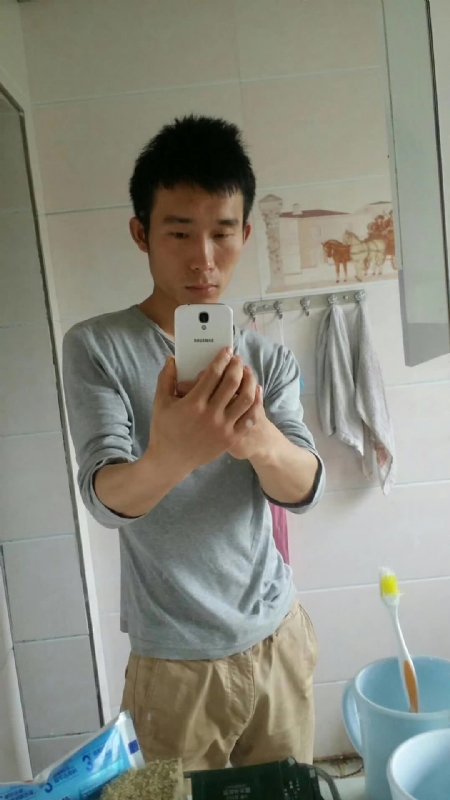 蔚蓝天空的第一张照片--蓝颜知己交友网