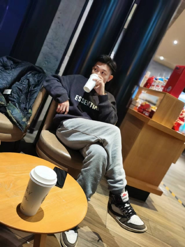 LAZY的第一张照片--蓝颜知己交友网