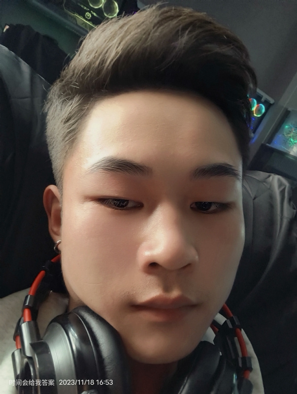 烦烦的小林的第一张照片--蓝颜知己交友网