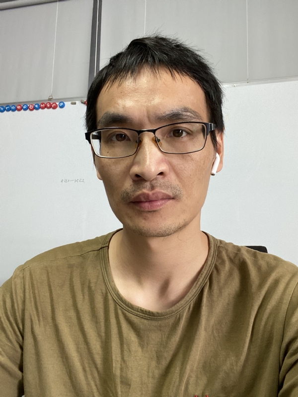 孤独的根号三的第一张照片--蓝颜知己交友网