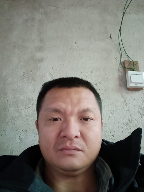 兰成龙的第三张照片--蓝颜知己交友网