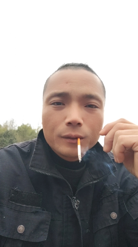 伯爵的第一张照片--蓝颜知己交友网