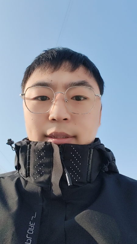 默许的第一张照片--蓝颜知己交友网