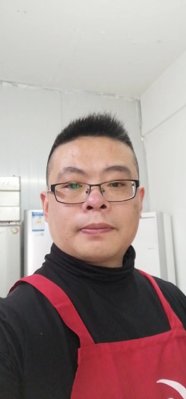 努力奋斗的第一张照片--蓝颜知己交友网