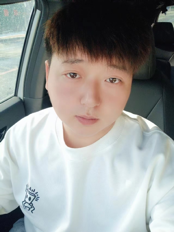 可乐加冰的第一张照片--蓝颜知己交友网