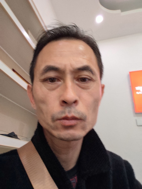 清晨阳光的第一张照片--蓝颜知己交友网