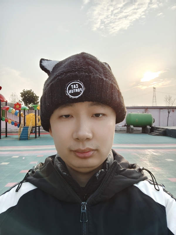 王连杰的第一张照片--蓝颜知己交友网