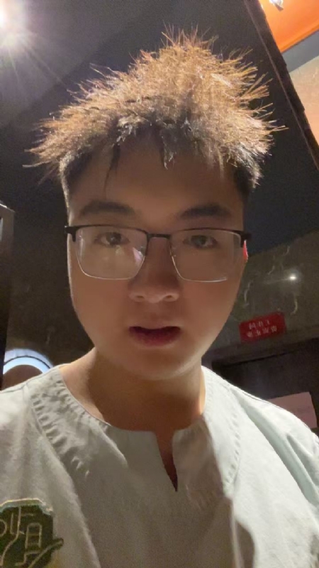 成熟稳重的男士的第一张照片--蓝颜知己交友网