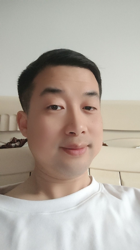 阳光欣晴的第一张照片--蓝颜知己交友网