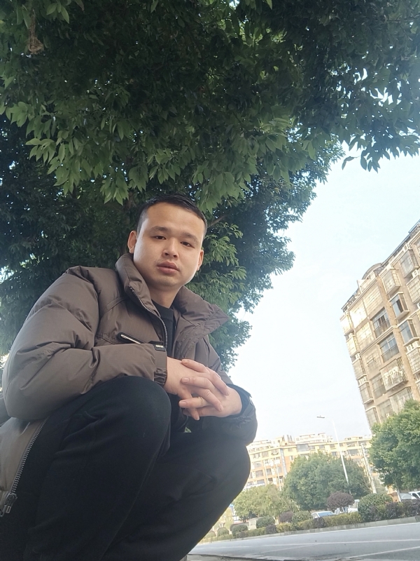 诗和远方的第一张照片--蓝颜知己交友网