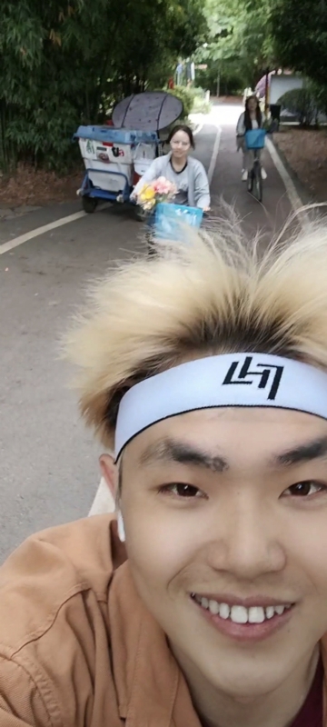 求安稳的第一张照片--蓝颜知己交友网