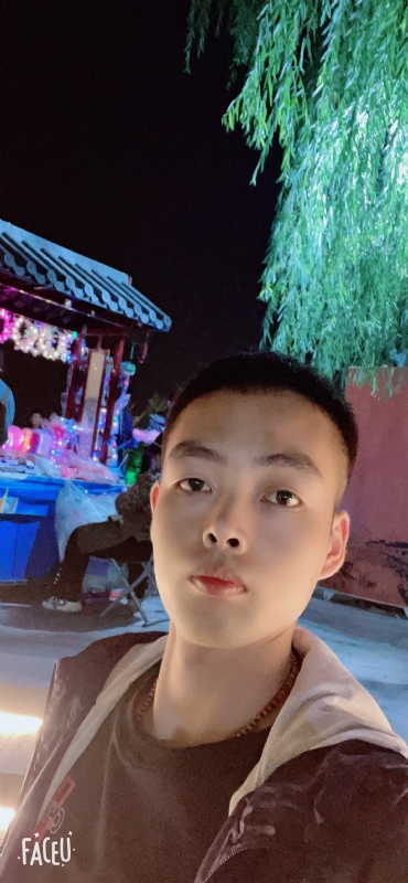 向阳而生的第一张照片--蓝颜知己交友网