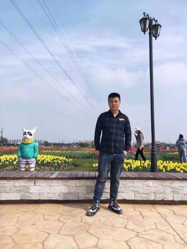 海阔天空的第一张照片--蓝颜知己交友网