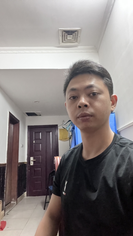 飞天猪的第一张照片--蓝颜知己交友网