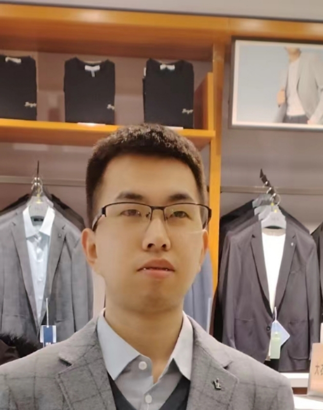 吴桐的第一张照片--蓝颜知己交友网