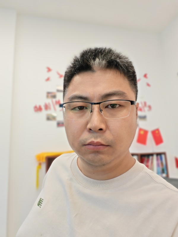 苦海寻舟的第一张照片--蓝颜知己交友网