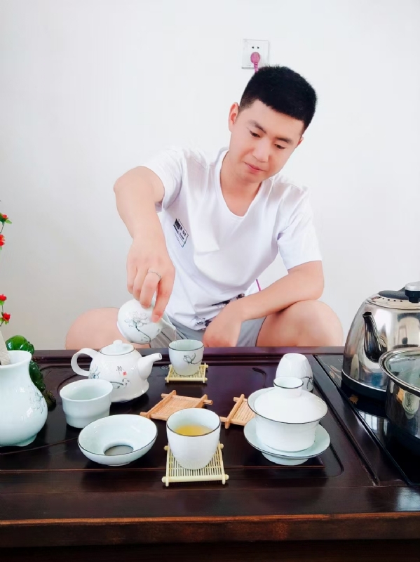 日月的第三张照片--蓝颜知己交友网