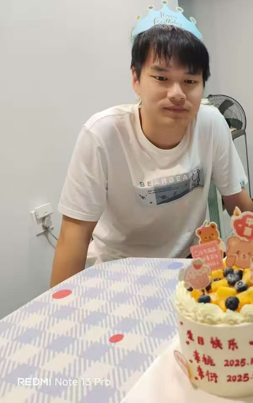 yan的第一张照片--蓝颜知己交友网