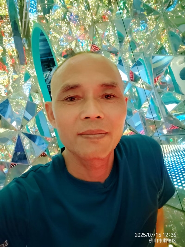 阿里睡不着的第二张照片--蓝颜知己交友网