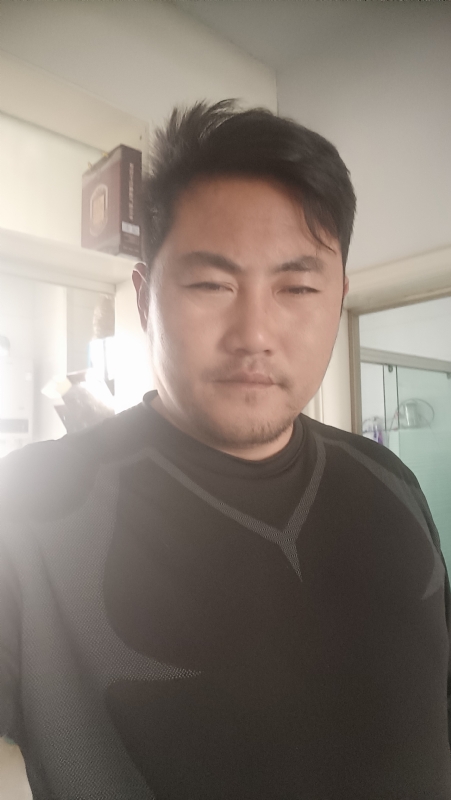 冲出亚马逊的第一张照片--蓝颜知己交友网