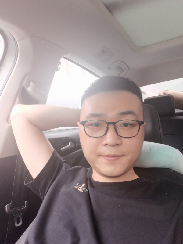 JingY的第一张照片--蓝颜知己交友网