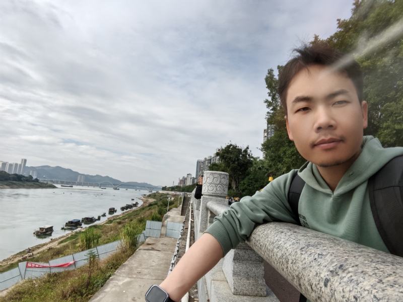 向往爱情的第四张照片--蓝颜知己交友网