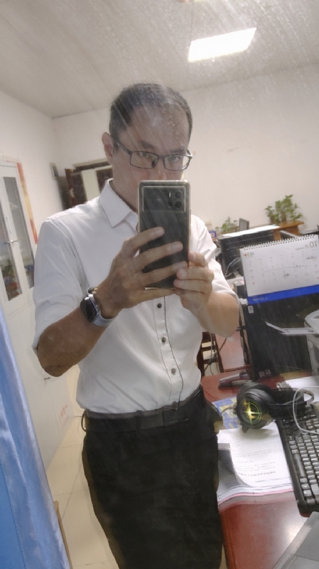 老蔡先生的第一张照片--蓝颜知己交友网